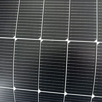 580W أجزاء الشمسية الناعمة للأسقف عاكس الهجينة وحدة BIPV الطاقة الشمسية لوحة مع التيار التشغيلي الأمثل من 13.13A